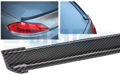 BOOT LIP SPOILER CARBON BLACK 1.5M UNIVERSAL W/ 2 ENDS