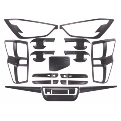 DRESS UP KIT WHOLE BLACK DMAX 2020-